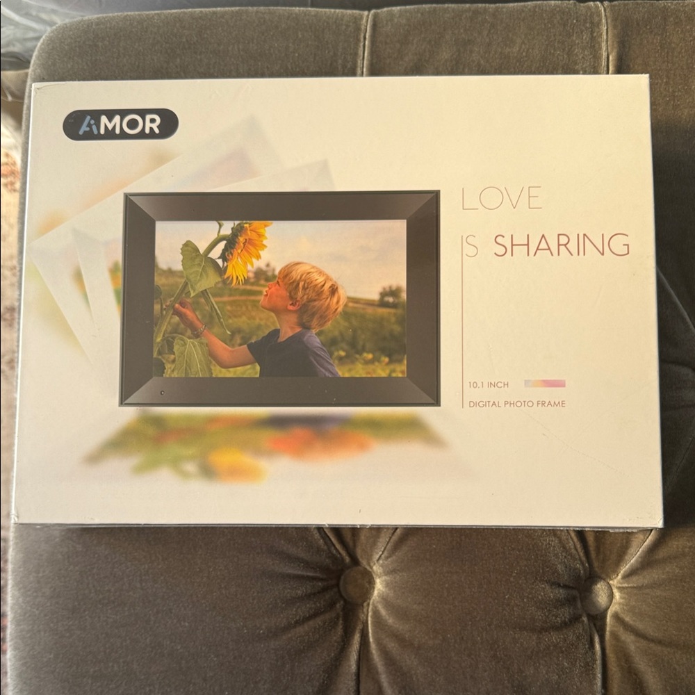 Brand New Unopened AMO Black and White Digital Photo Frame
